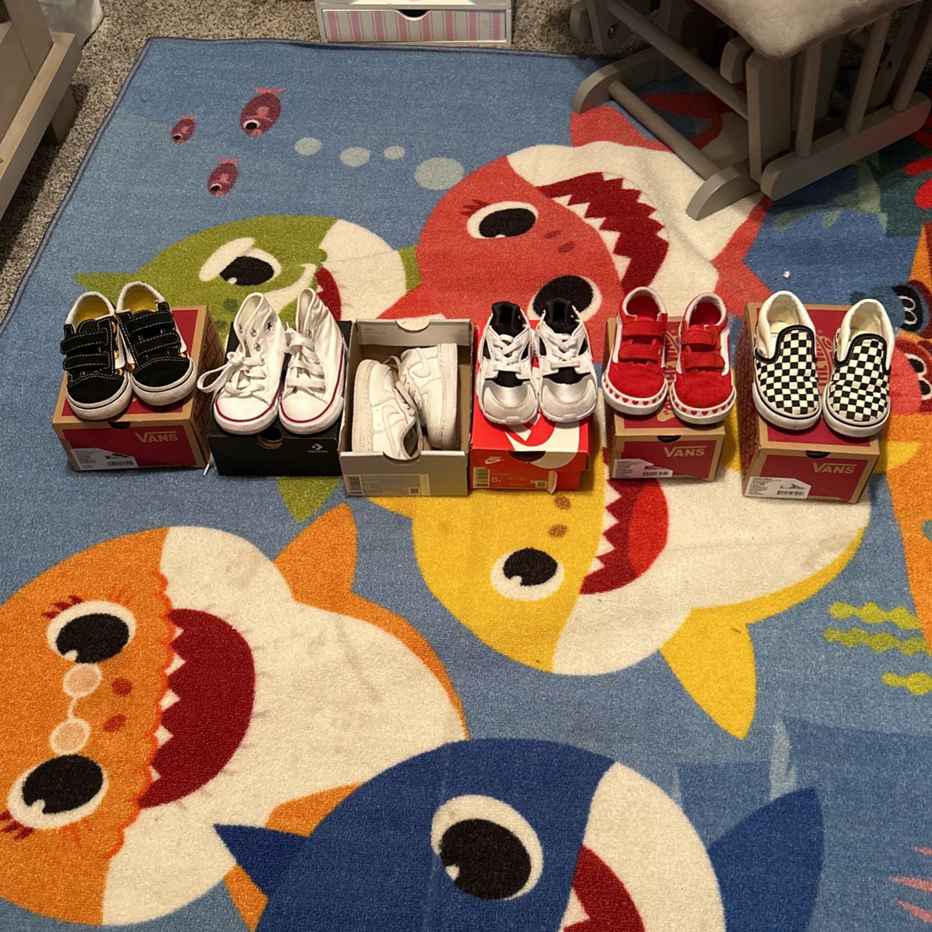 Girls Toddle Nike, Converse, Vans For Only $100 6 Pair Package Deal 