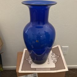 Blenko cobalt Blue Glass Vase