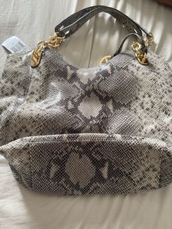Mk purse brand new
