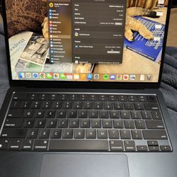 2024 MacBook Air 13 Inch M3 Chip