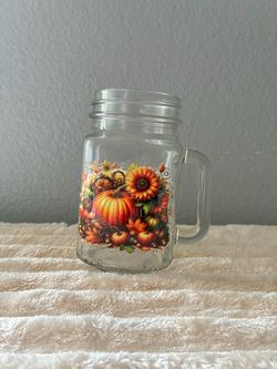 Glass fall cup with handle