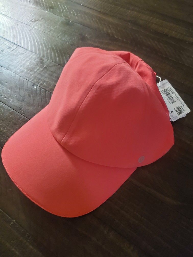 Lululemon Women Hat
