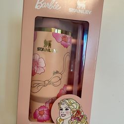 BRAND NEW IN BOX 40 oz STANLEY BARBIE PEACHES AND CREAM QUENCHER TUMBLER 🍑 LIMITED EDITION