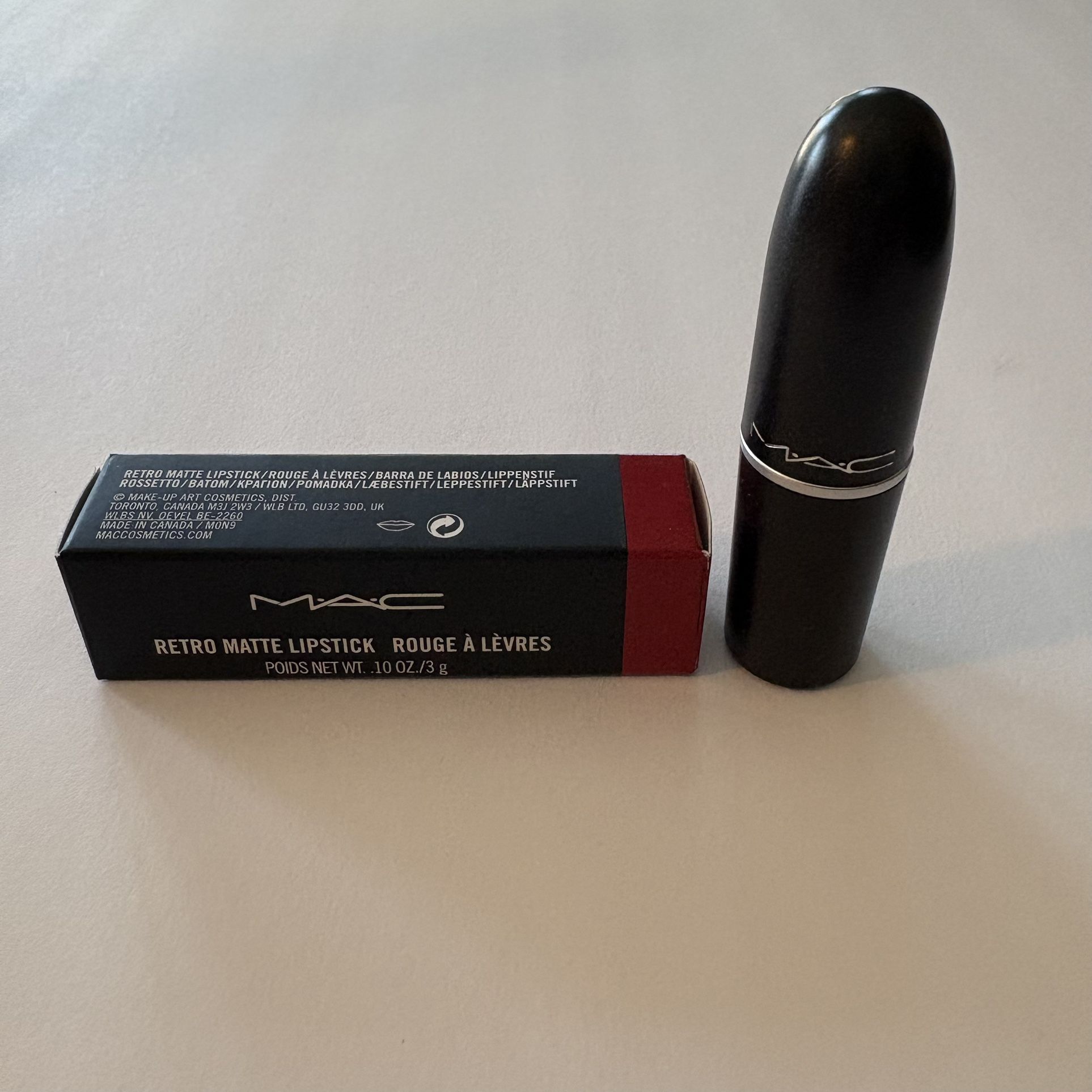 NEW MAC Retro Matte Lipstick Ruby Woo 707