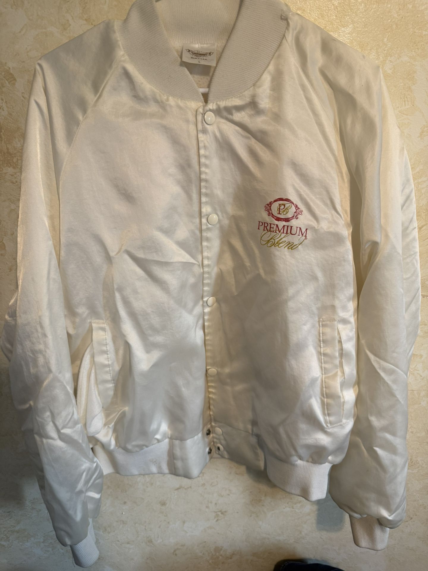 Premium blend whiskey white jacket red pattern see pics