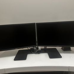 Dual Dell Monitors w/ Dell Stand