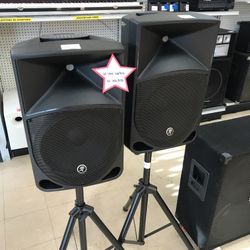 Mackie PA Speakers