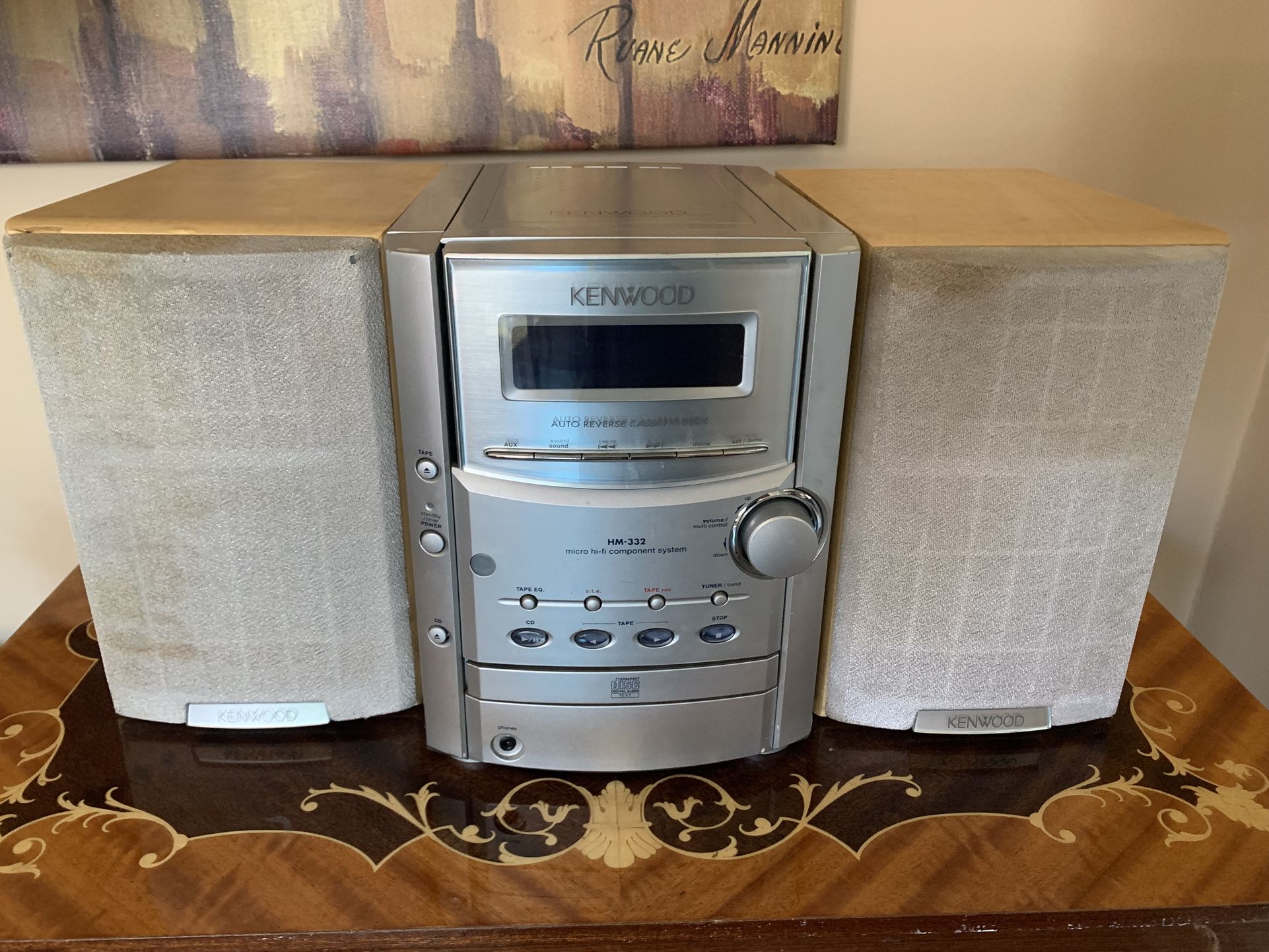 Kenwood HM-332 Micro Hi-fi Component System Cassette CD Stereo Player