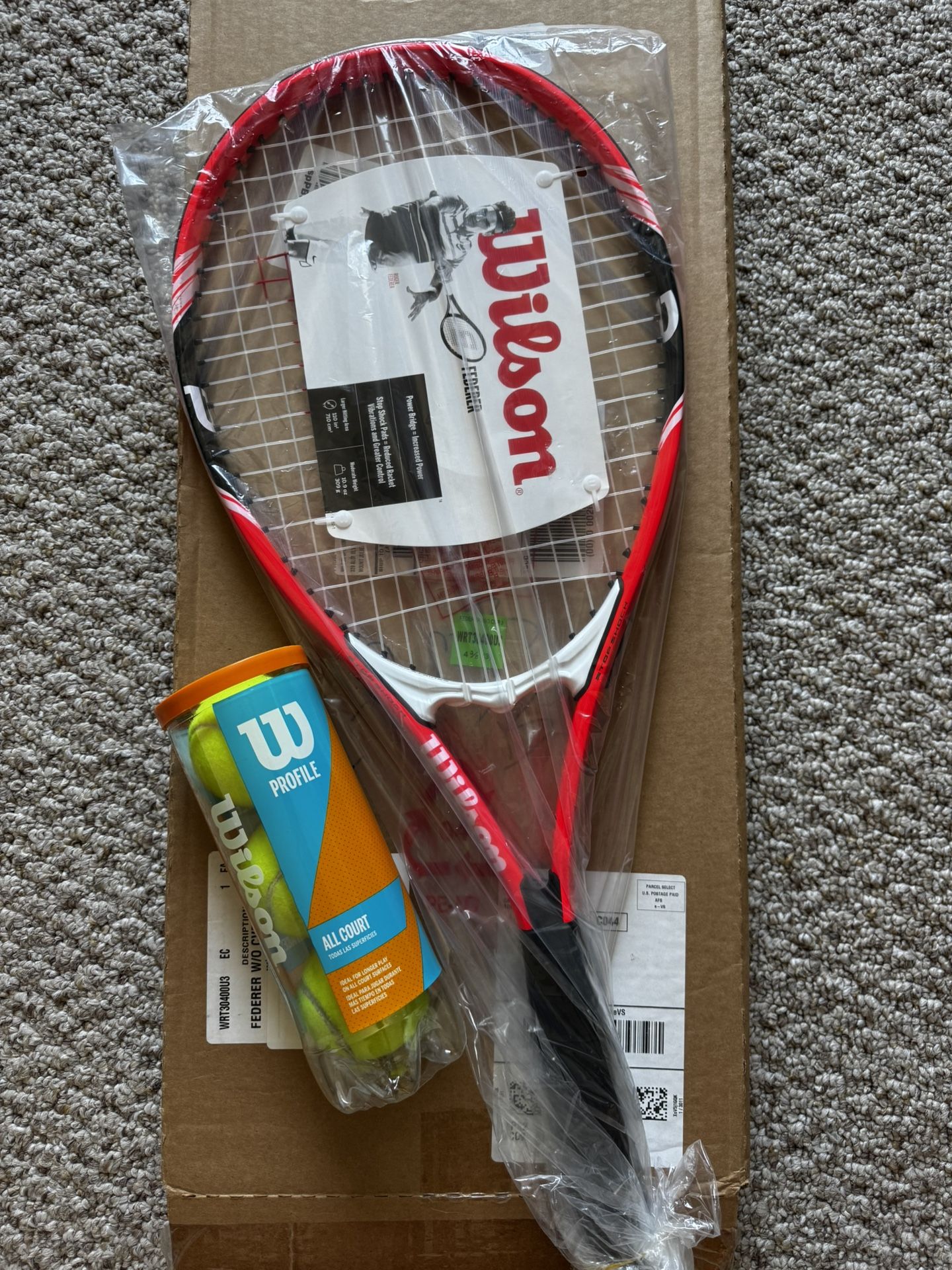 Tennis Racket And 3 Tennis Balls