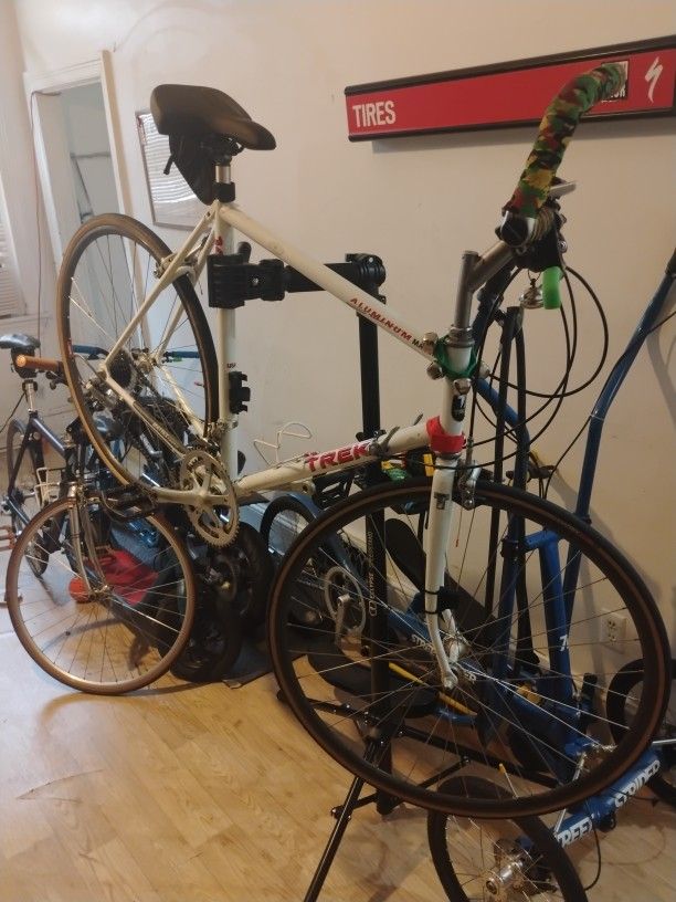 Trek 1400