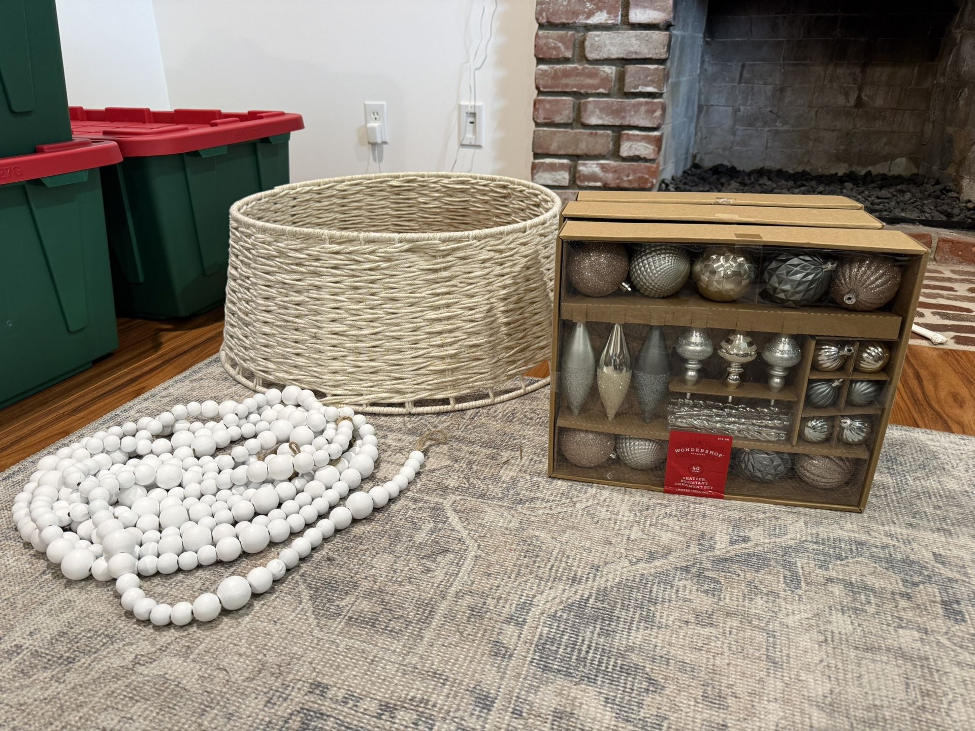 Christmas Tree Ornaments, Wooden Garland And Tree Collar