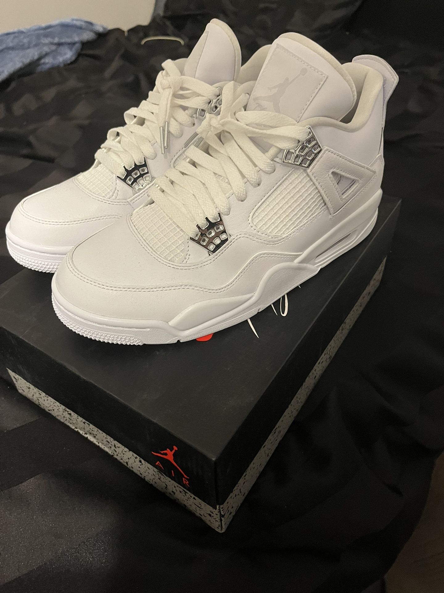Jordan 4 Pure Money
