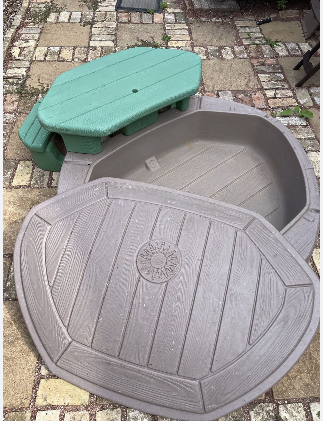 Step2 Play Outdoor sandbox