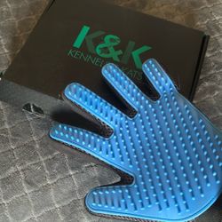 K&K Kennels & Kats Shedding Gloves