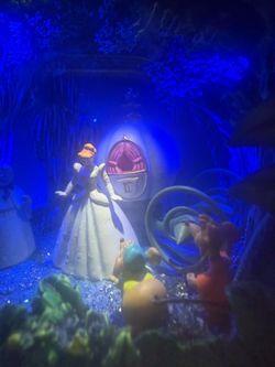 Olszewski Disney Cinderella Gallery of Light Magic By Moonlight Figurine 2008 4"
