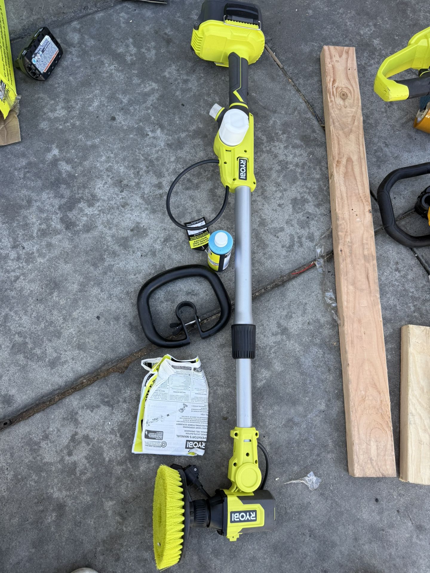 Ryobi 18V 18 Volt ONE+ Soap Dispensing Scrubber Power Brush Tool Only (R19)