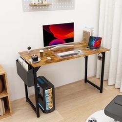 Desk - Read Description