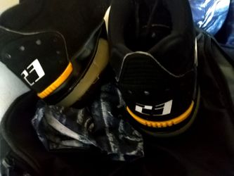 Air Jordan Sneakers Black and Gold