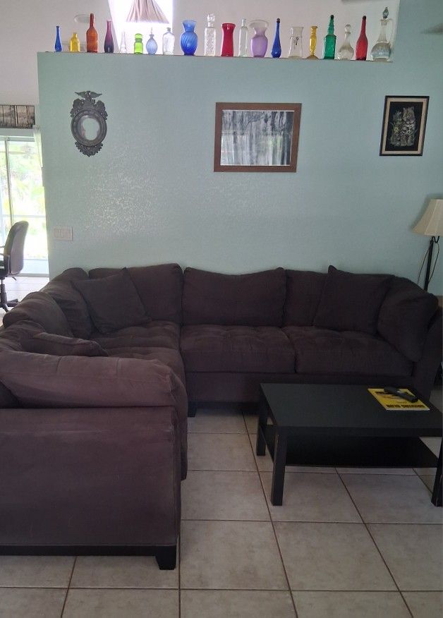 Cindy Crawford Collection Sectional