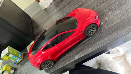 RC Tesla