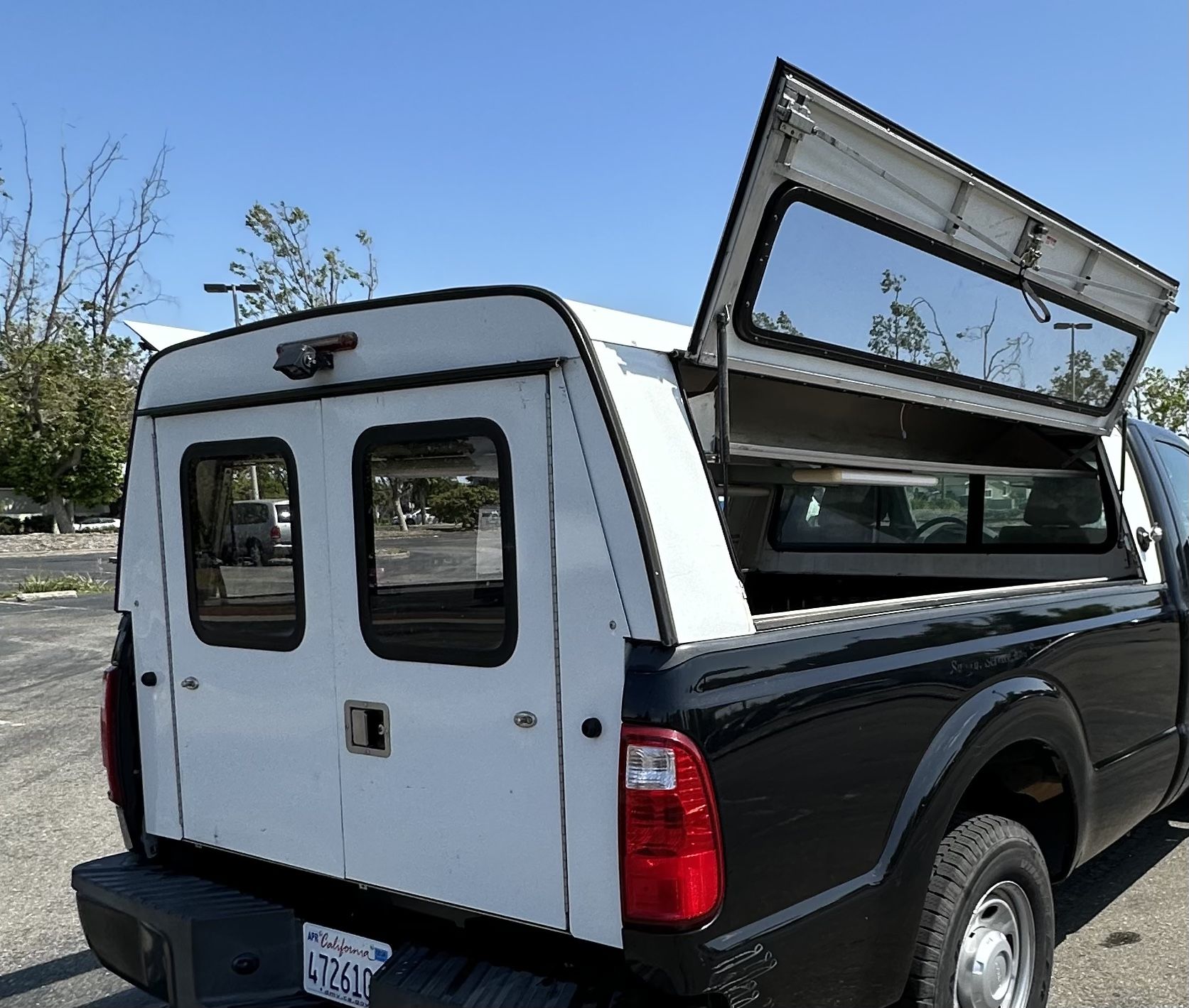Long Bed Commercial Camper Shell