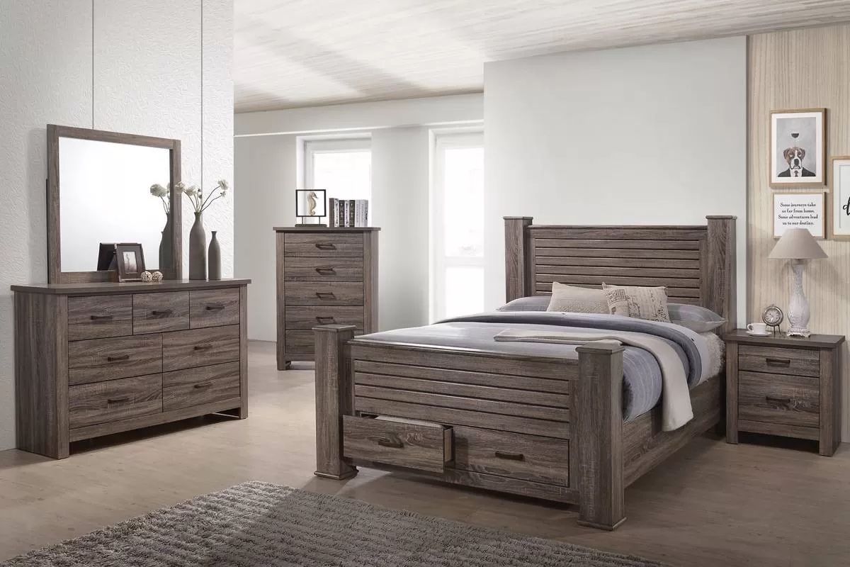 Beautiful Queen Bedroom Set 