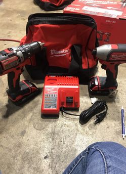 Milwaukee M18 18-Volt Lithium-Ion Cordless Compact Brushless Drill/Impact Combo Kit (2-Tool)
