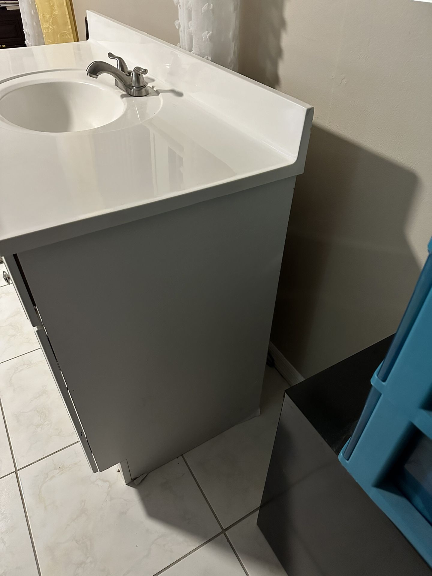 Bathroom Vanity for Sale in Fort Lauderdale, FL OfferUp