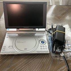 Panasonic Portable DVD/CD Player DVD-LX8