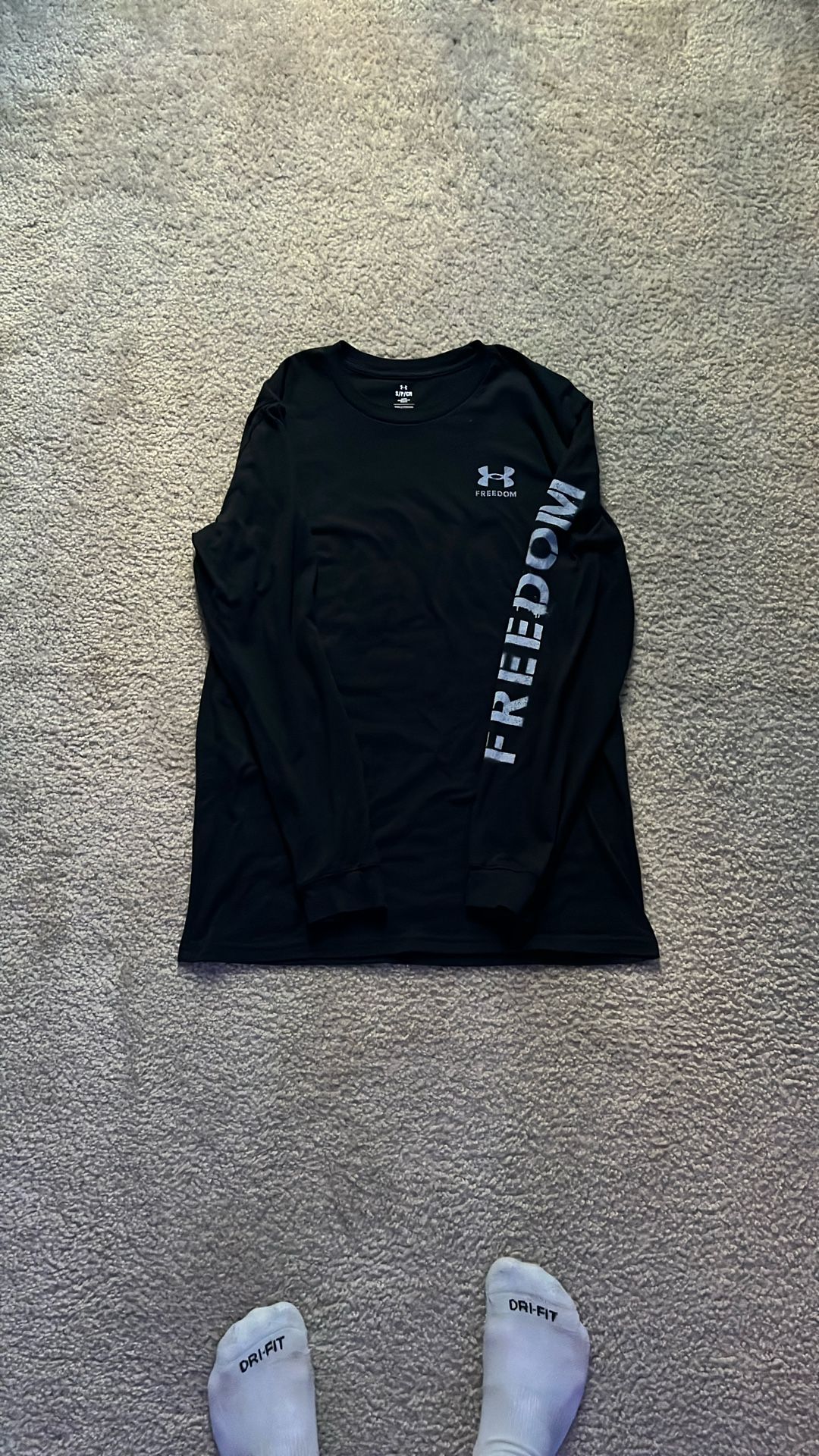 Under Armor Long Sleeve Tee Shirt