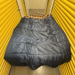 Like New Teton Sports Celcius Mammoth Queen Cold Weather Sleeping Bag 20 Degrees F 94X62