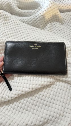 Kate Spade Zipper Wallet 