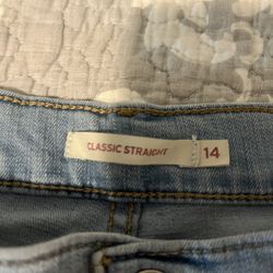 Levi Classic Straight Jeans 