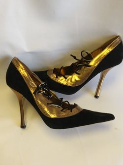 Fredricks of Hollywood Black and Gold Heels Sz 9