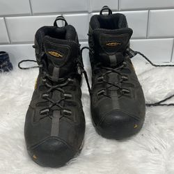 Keen Utility Detroit Mid Mens Size 9.5 D Steel Toe Waterproof Black boots 