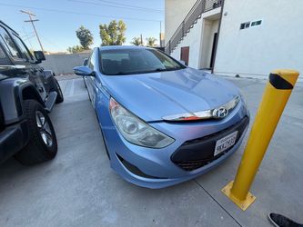 2013 Hyundai sonata hybrid