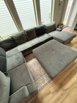 Living Spaces Harper Foam 3-Piece Sectional Sofa & Ottoman
