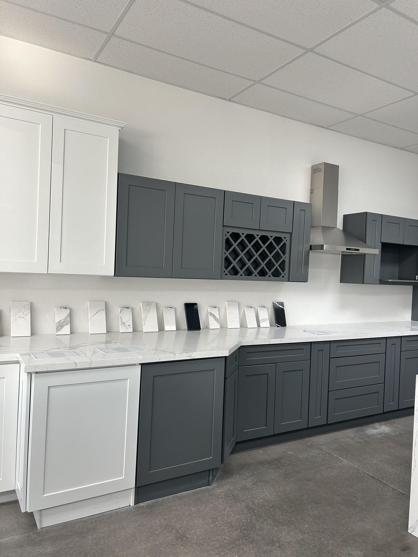 Malibu Series Gray Shaker Kitchen Cabinets🍀Best Quality In Town