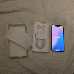 Iphone 16e (READ DESCRIPTION) 