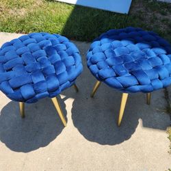 2 Small Velvet Stools In Good Condition 