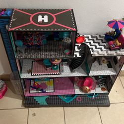 LOL Doll House With Dolls And Accessory