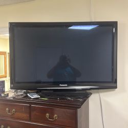 Panasonic 42'' Viera G15 Series 1080 THX Plasma HDTV