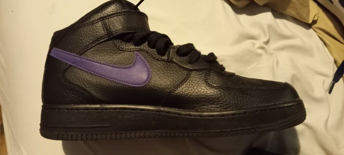 Nike Air Force 1 Mid Black Court Purple 315123-044 Size 11