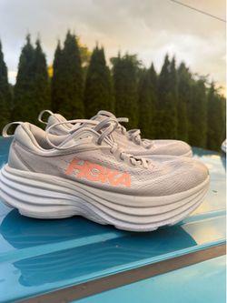 Hoka bondi 8 size 8.5