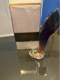 CAROLINA HERRERA