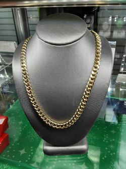 Cuban Link Chain - Yellow Gold 10k (.417) 17.8 grams 20 inch