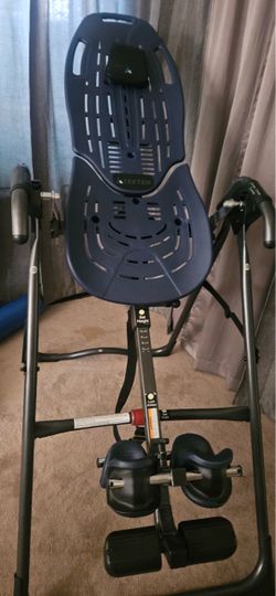 Inversion table