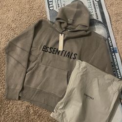 Cream Essentails knitted hoodie 