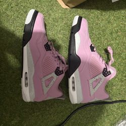 Jordan 4