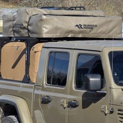 Rugged Ridge Rooftop Tent